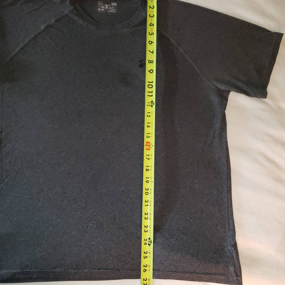 ♦️SOLD♦️Men's Under Armour Heat Gear Charcoal Gray T-Shirt | Large - Picture 6 of 10